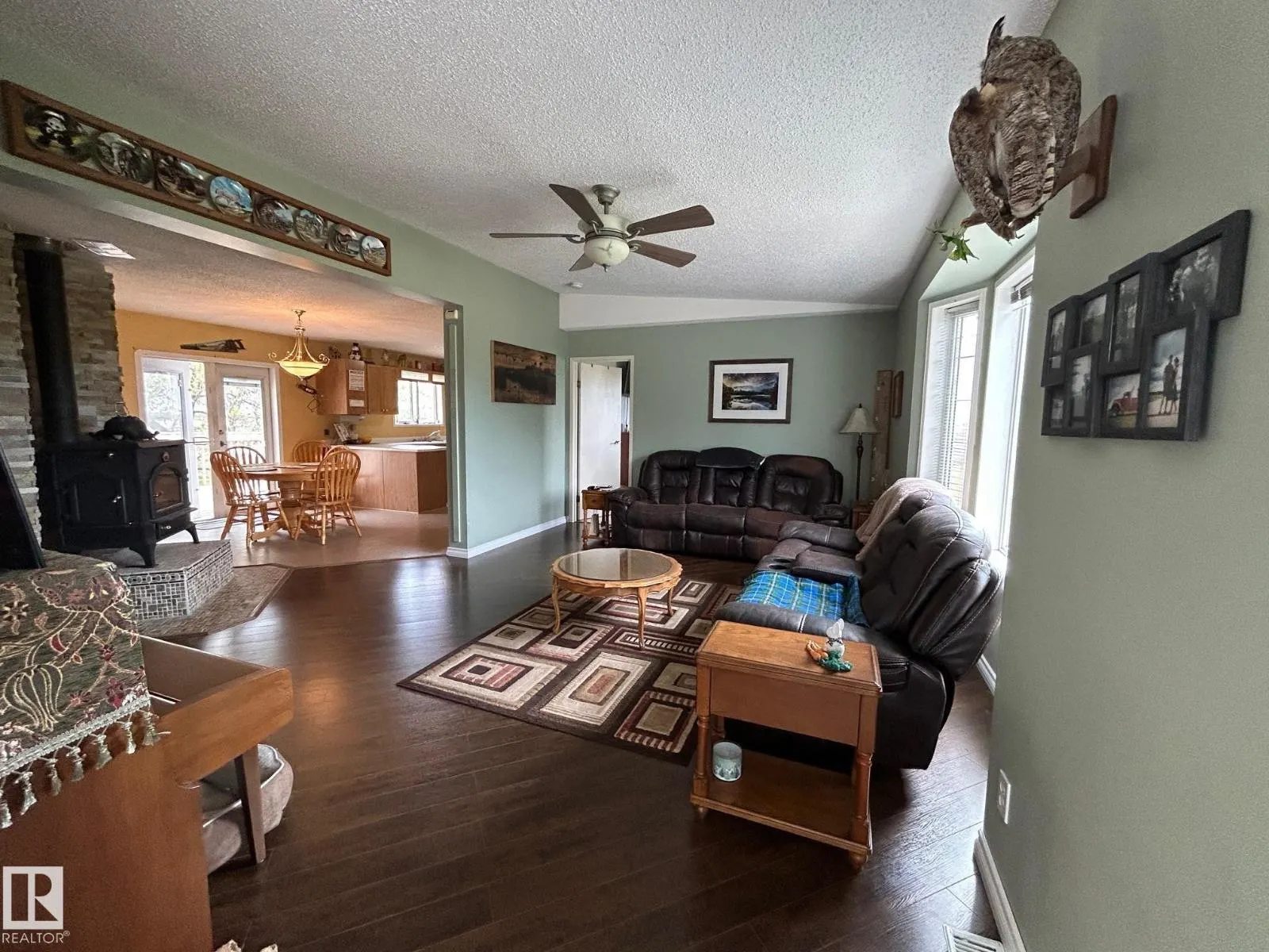 61101 Rge Rd 261