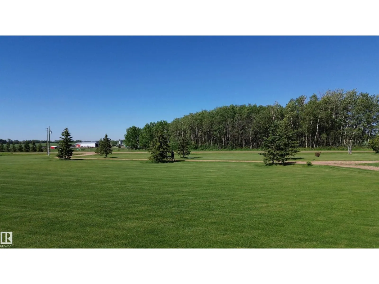 61101 Rge Rd 261