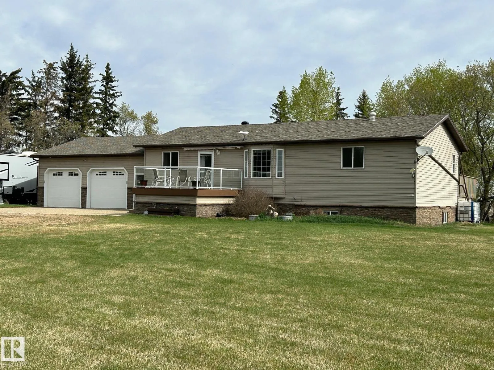 61101 Rge Rd 261