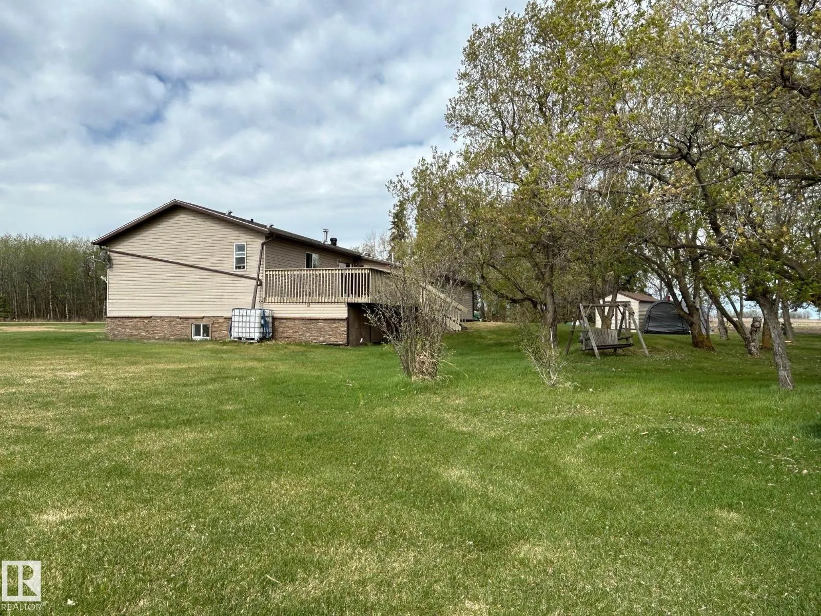 61101 Rge Rd 261