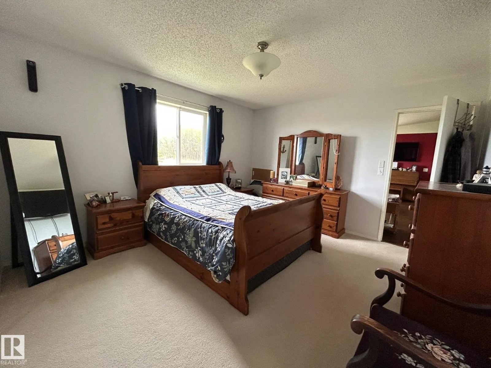 61101 Rge Rd 261