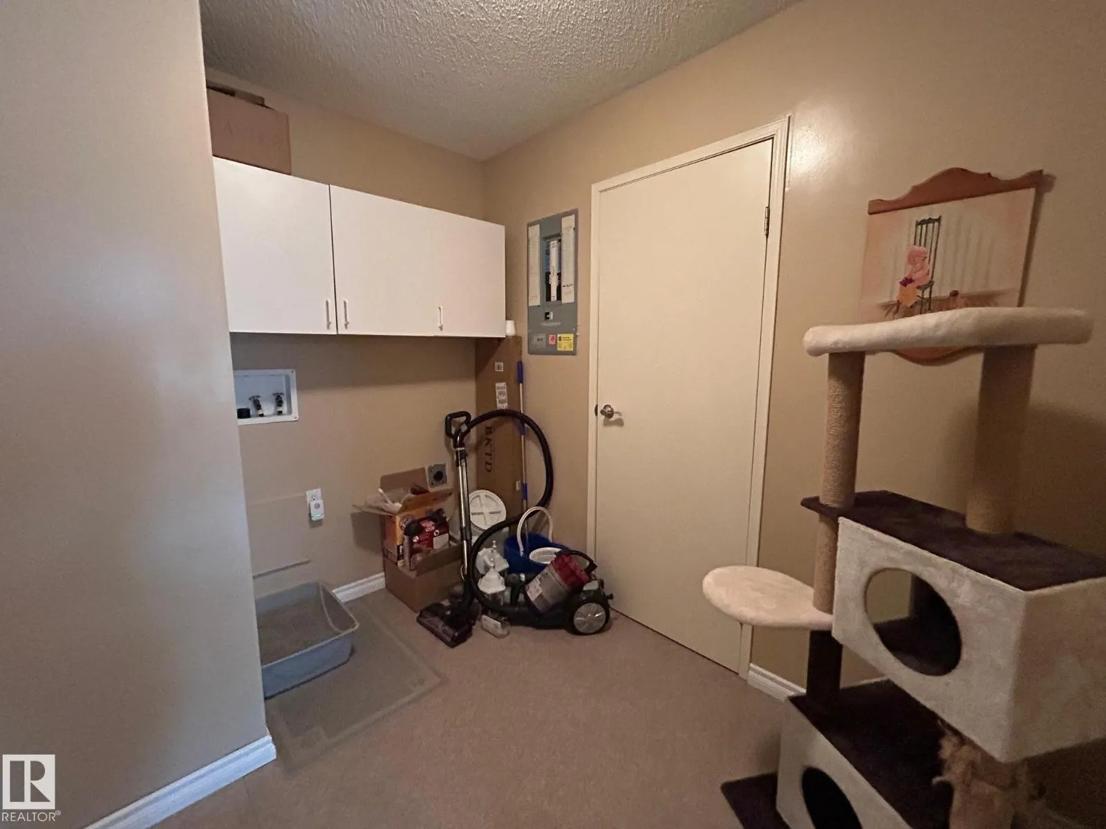 61101 Rge Rd 261