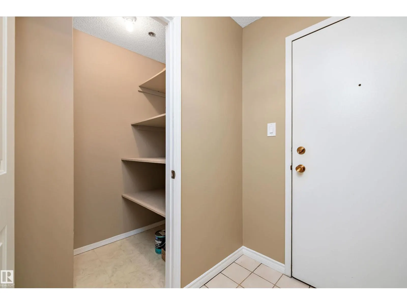 #307 10171 119 ST NW