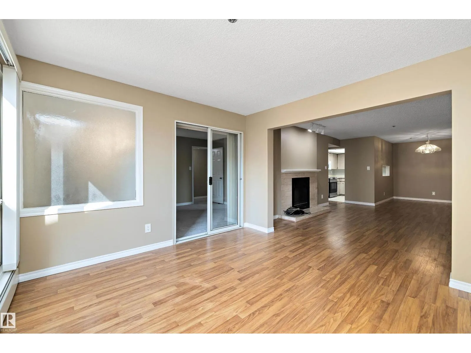 #307 10171 119 ST NW