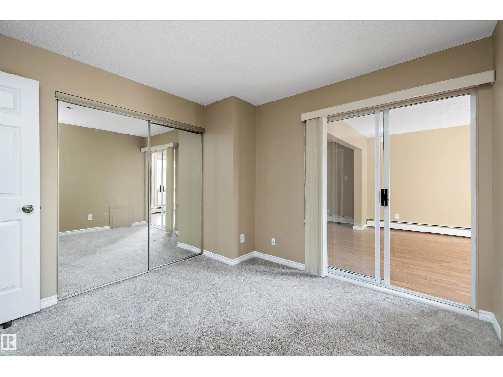 #307 10171 119 ST NW