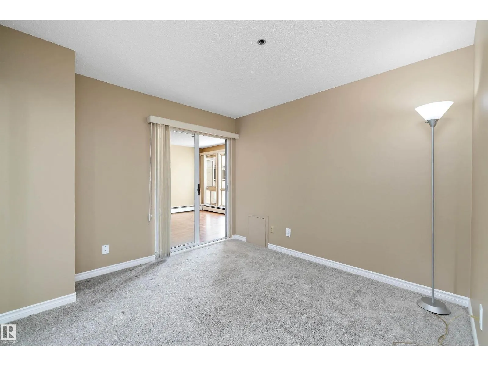 #307 10171 119 ST NW