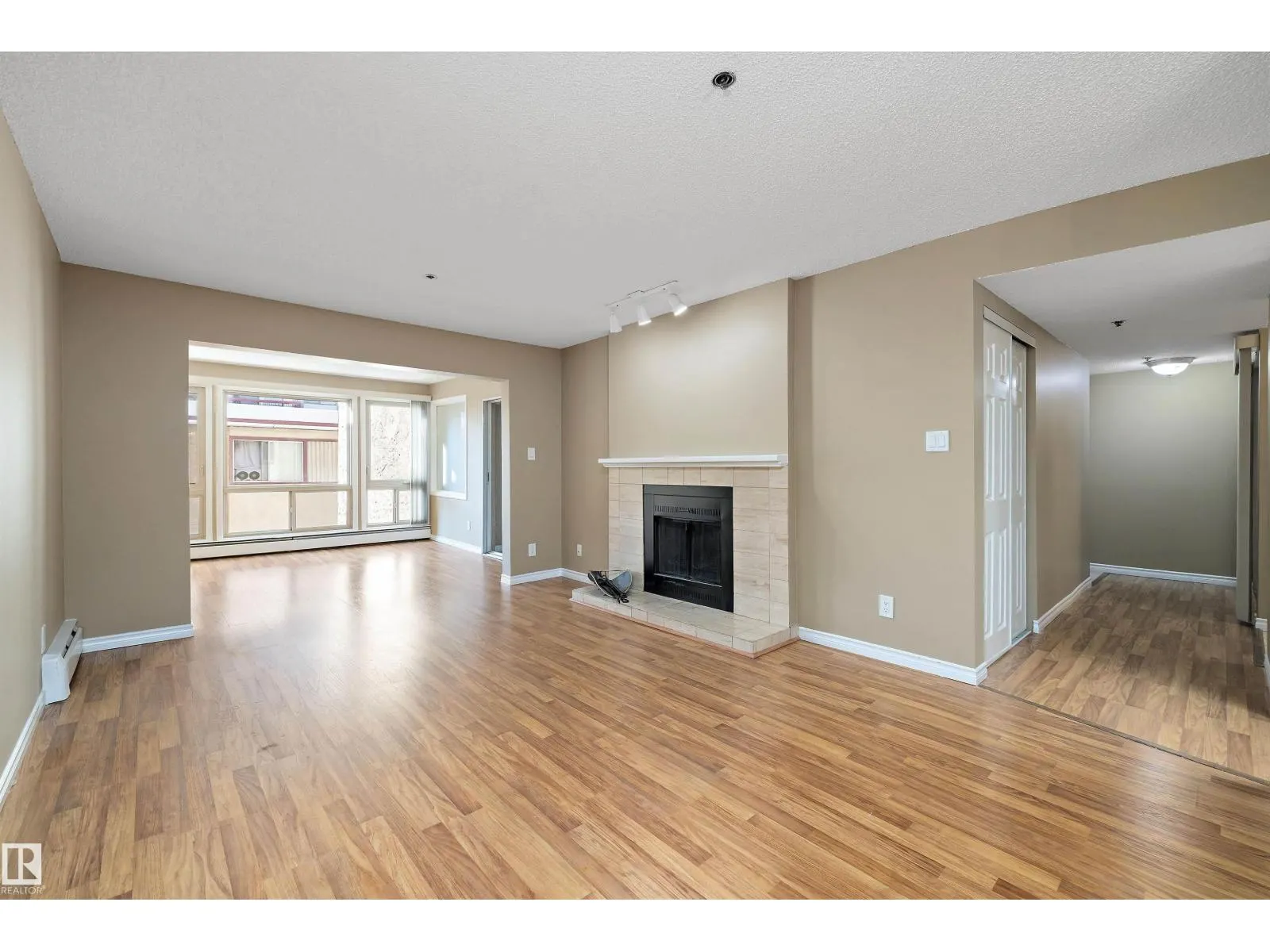 #307 10171 119 ST NW