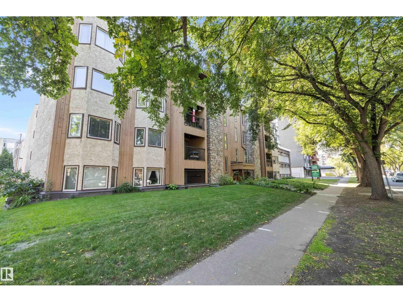 #307 10171 119 ST NW