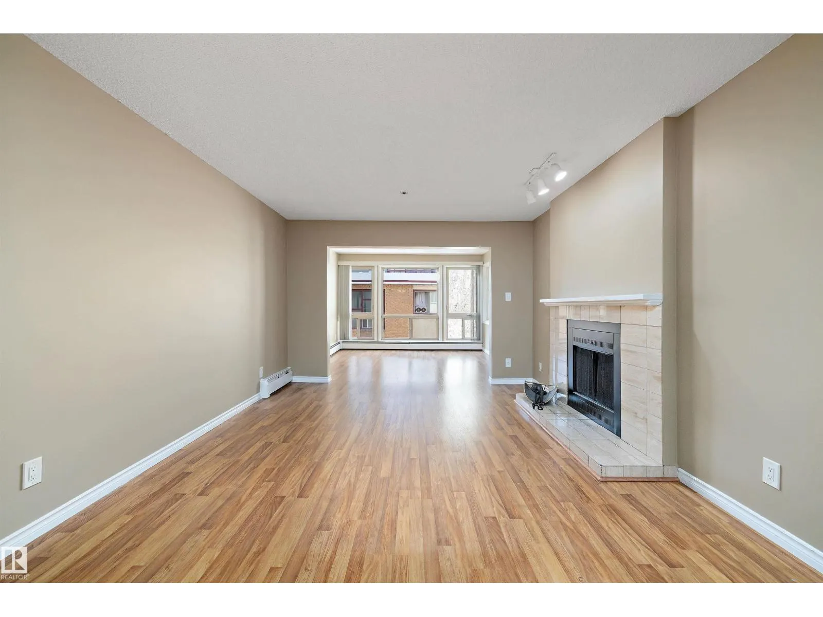 #307 10171 119 ST NW