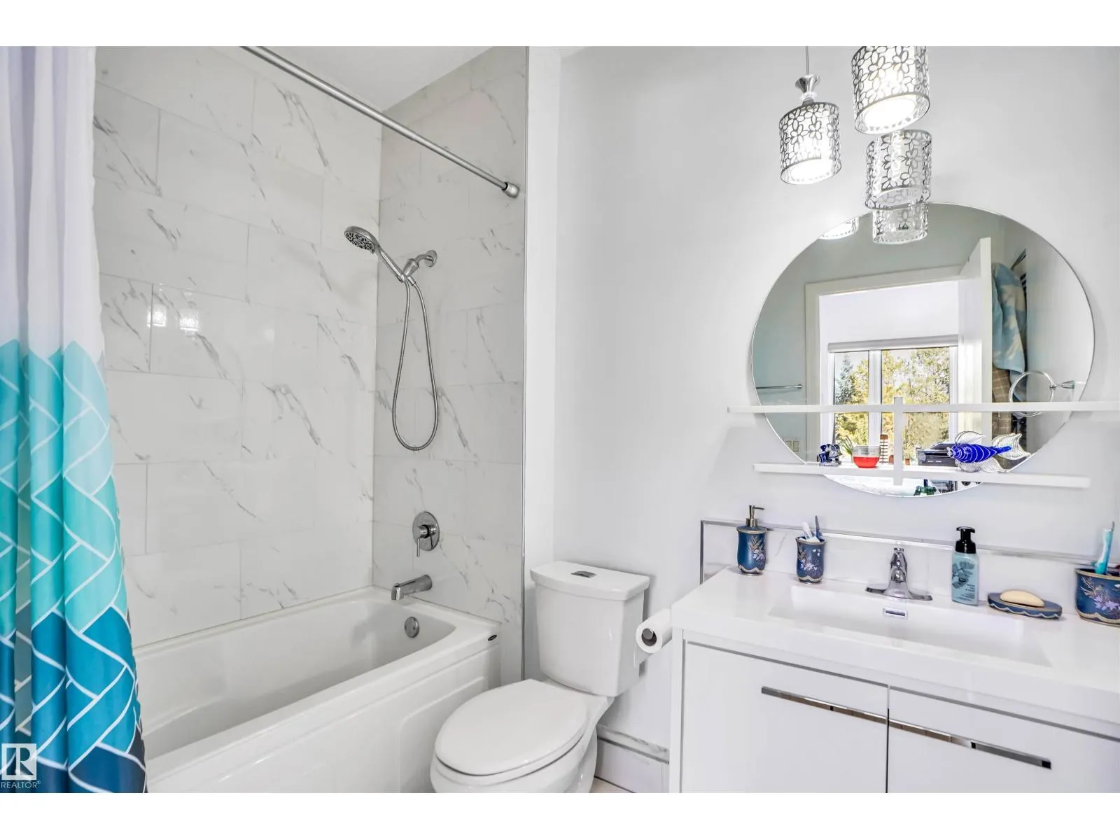20604 5 AV SW