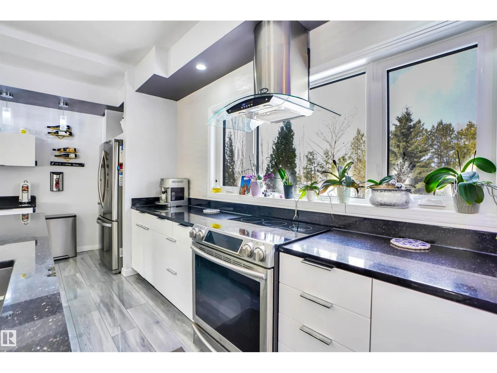20604 5 AV SW