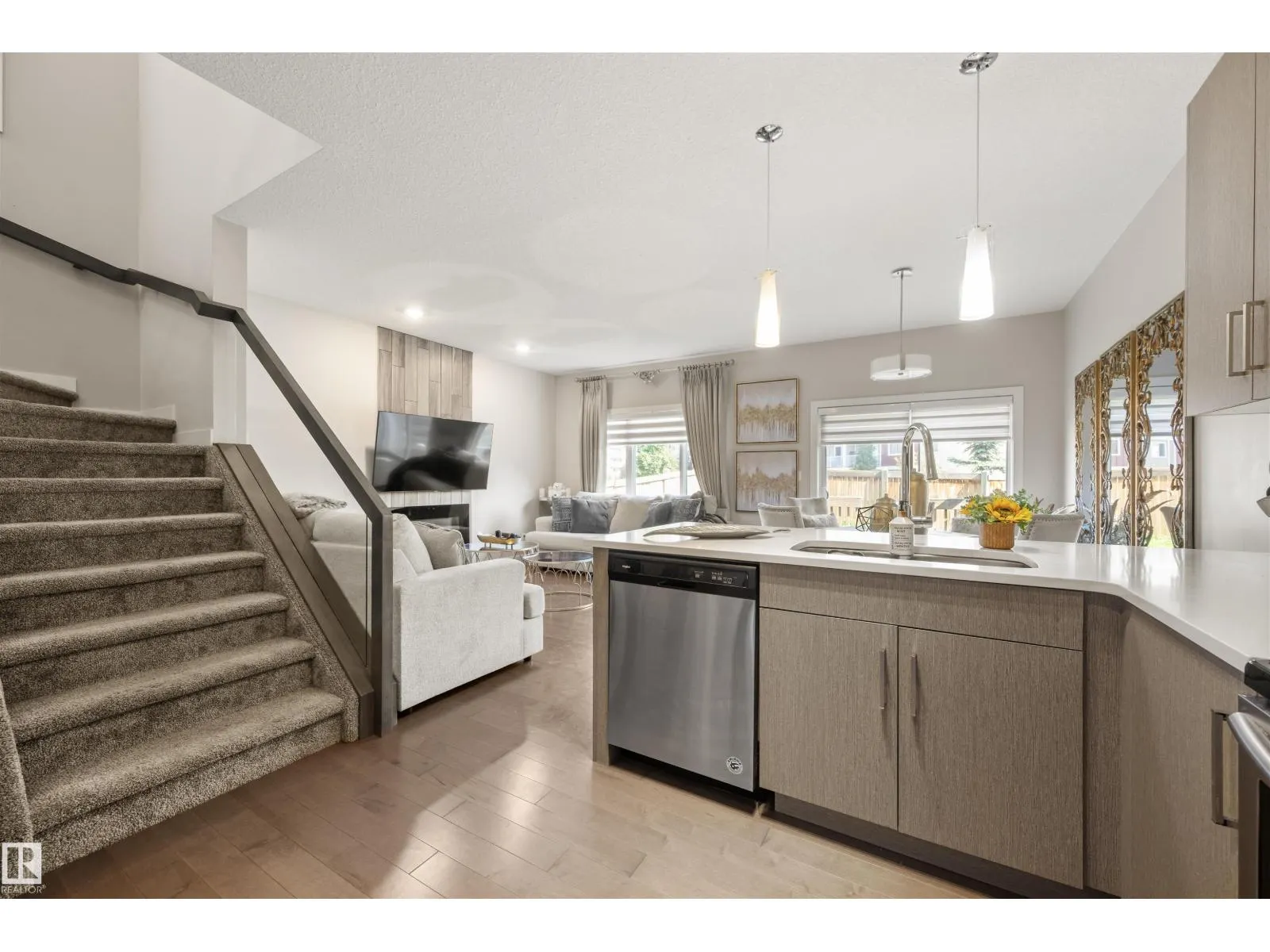 6014 171 AV NW