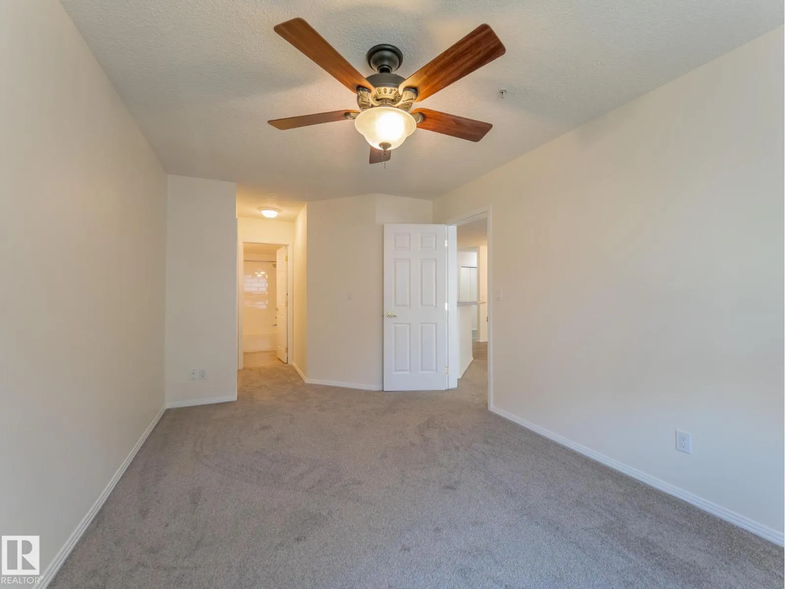 #218 9730 174 ST NW