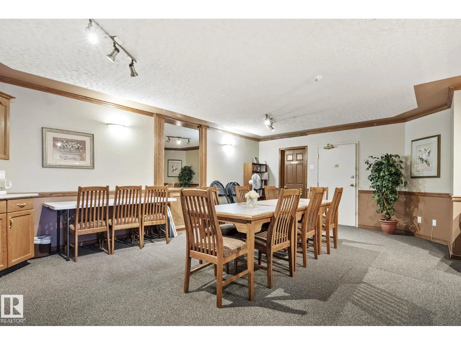 #218 9730 174 ST NW