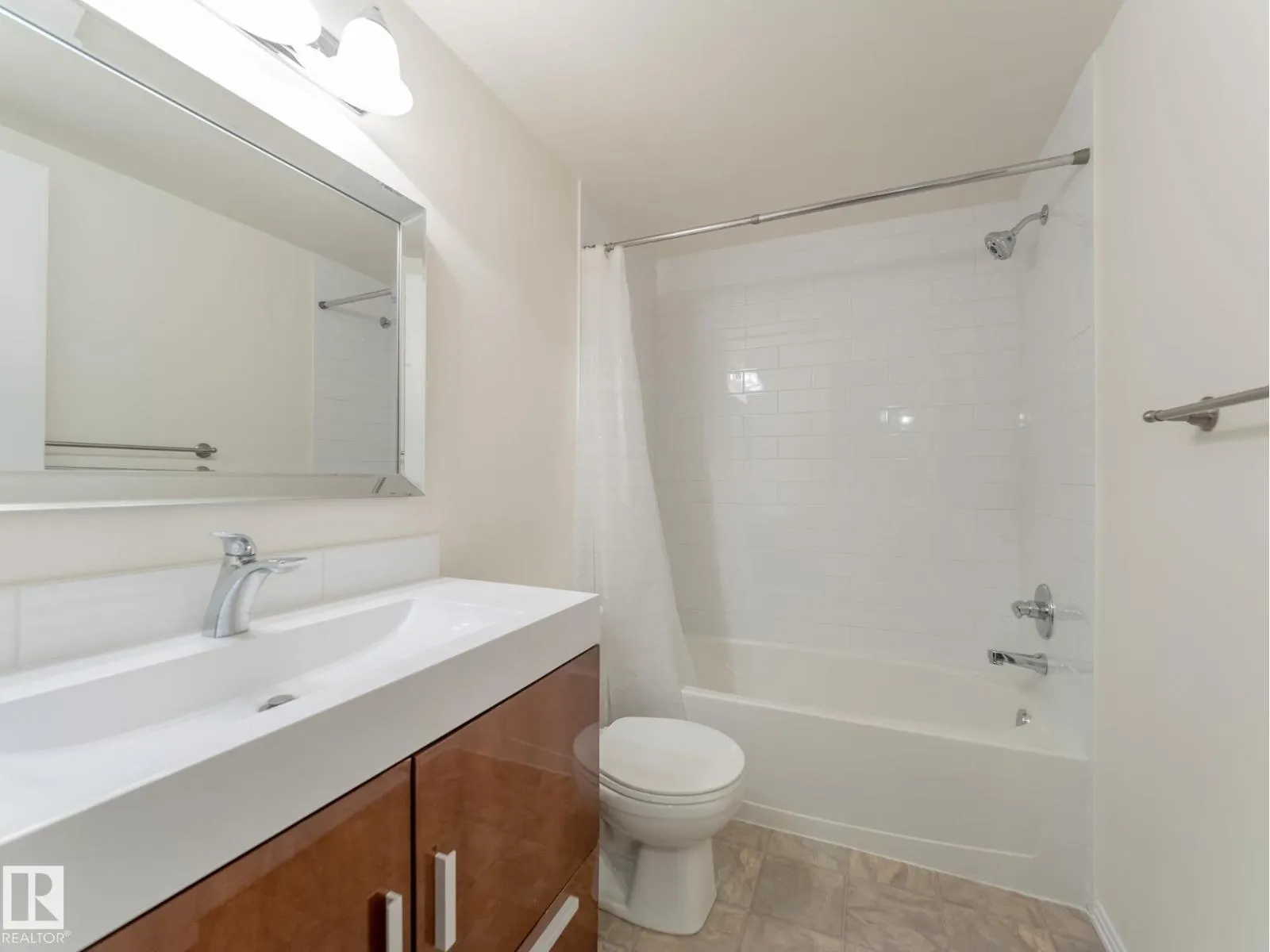 #218 9730 174 ST NW