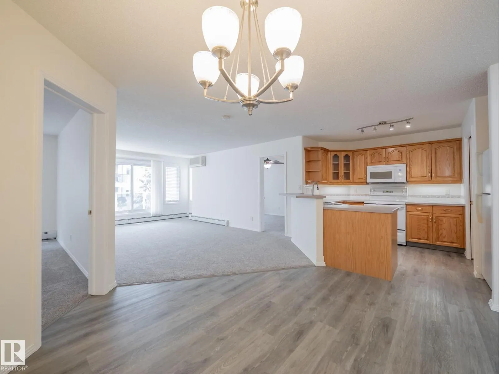 #218 9730 174 ST NW