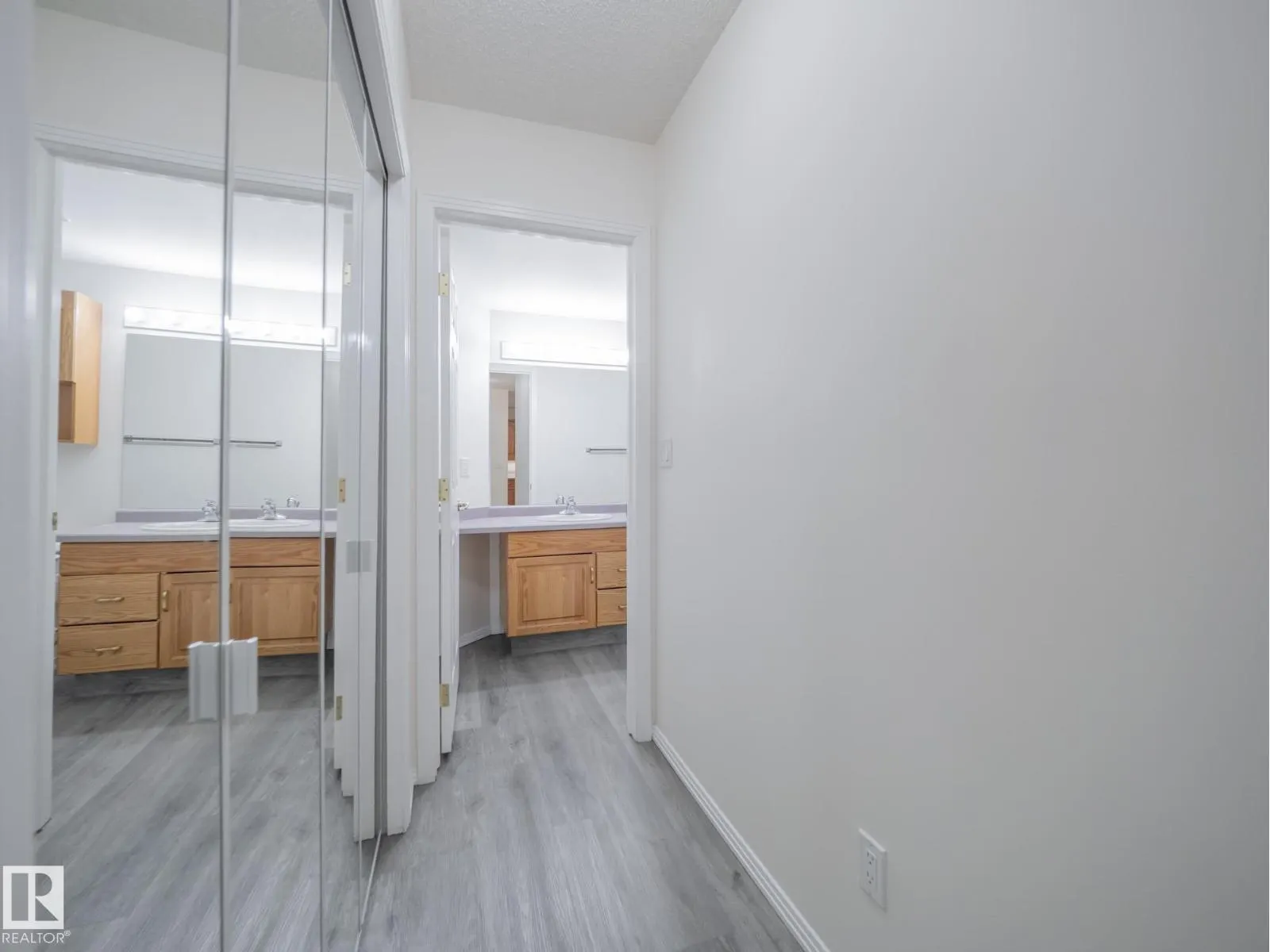 #218 9730 174 ST NW