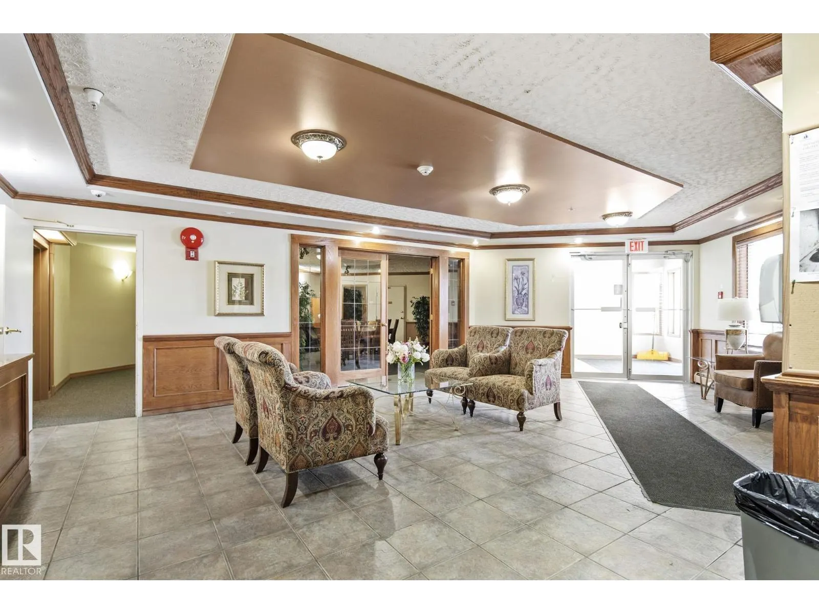 #218 9730 174 ST NW