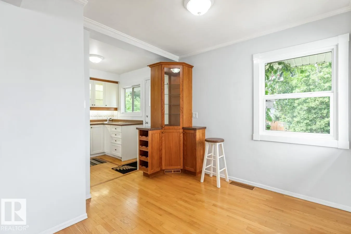 10926 117 ST NW