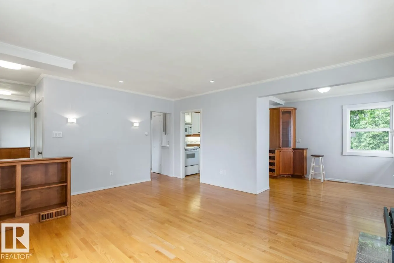 10926 117 ST NW