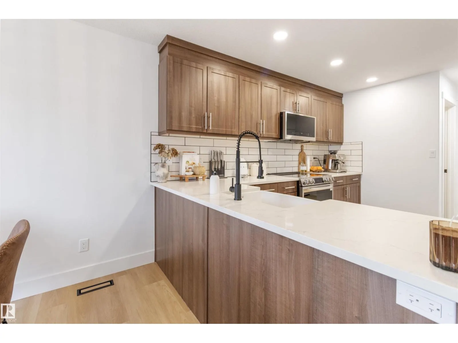 1063 FOXWOOD CR