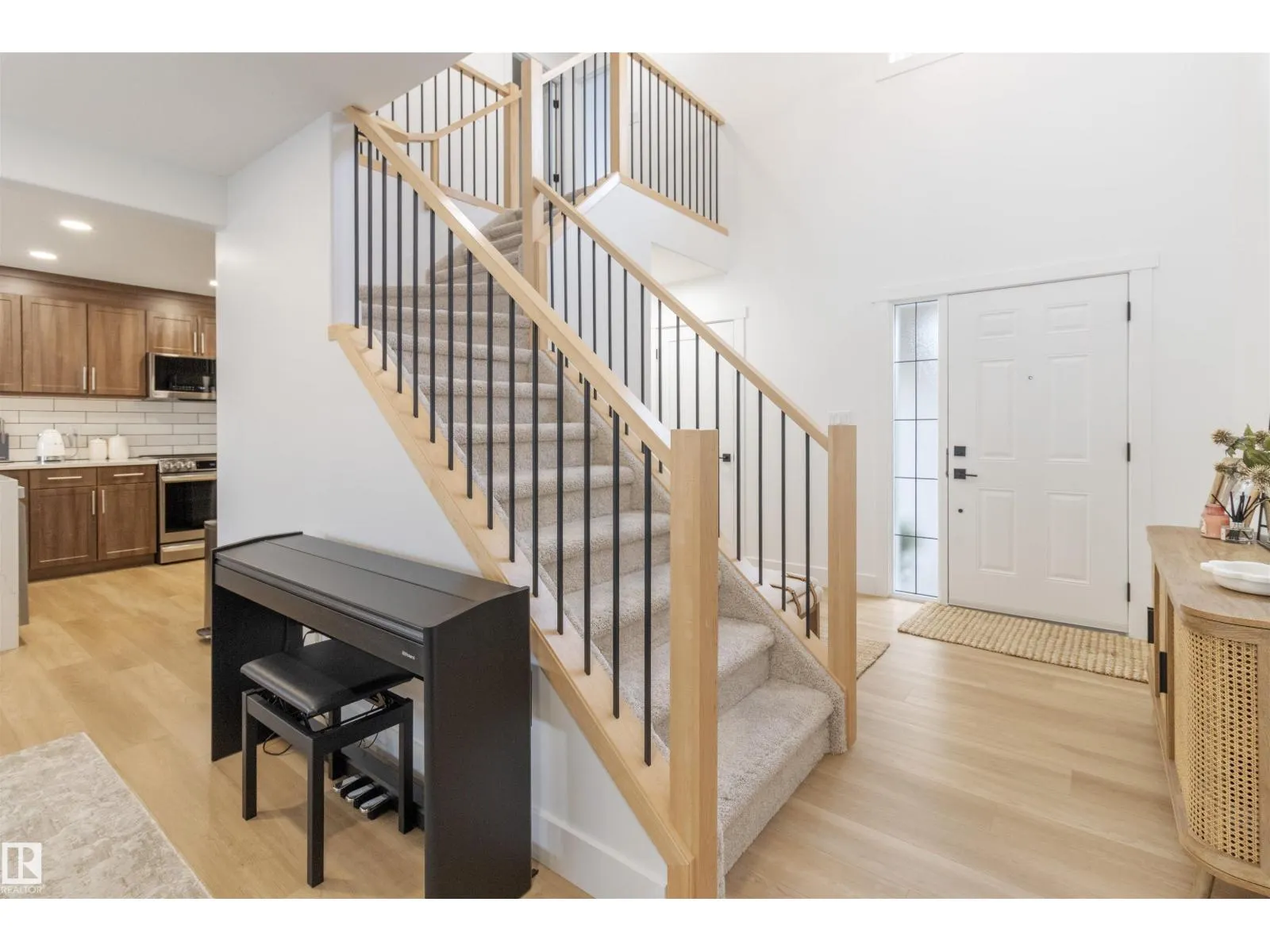 1063 FOXWOOD CR