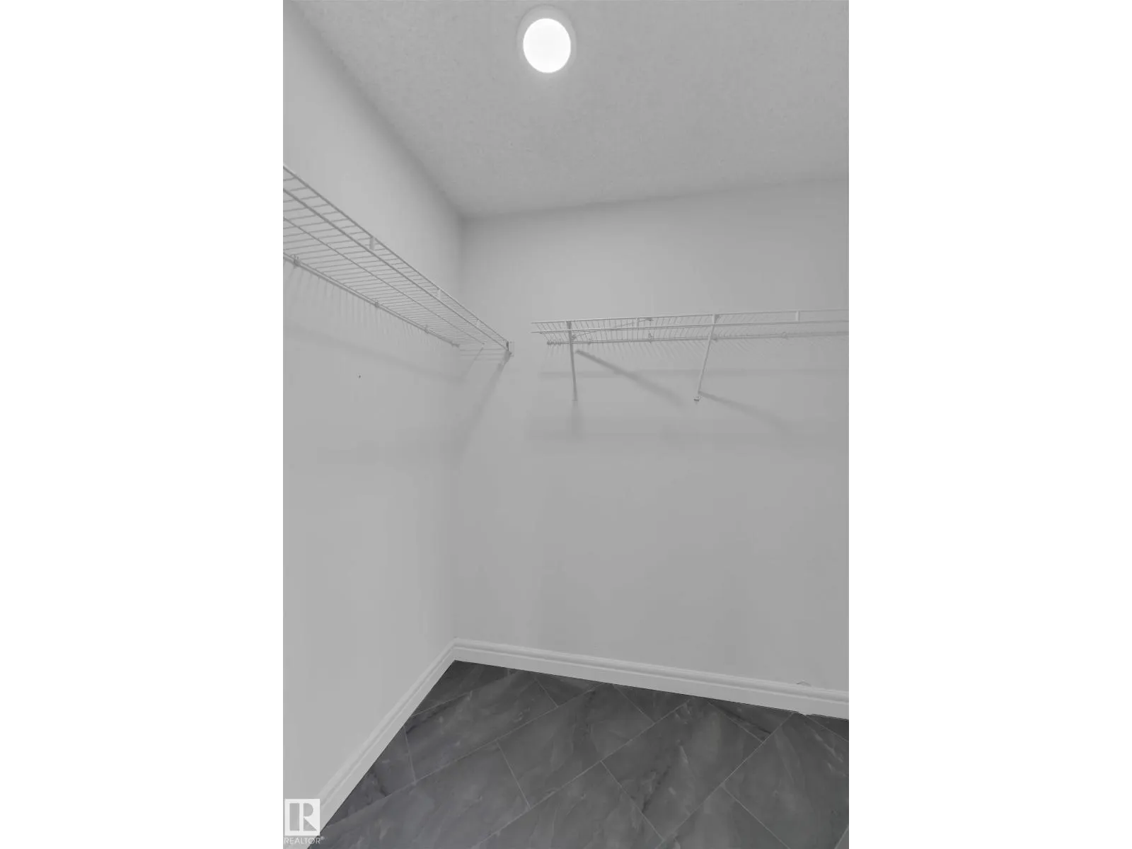 4110 157A AV NW