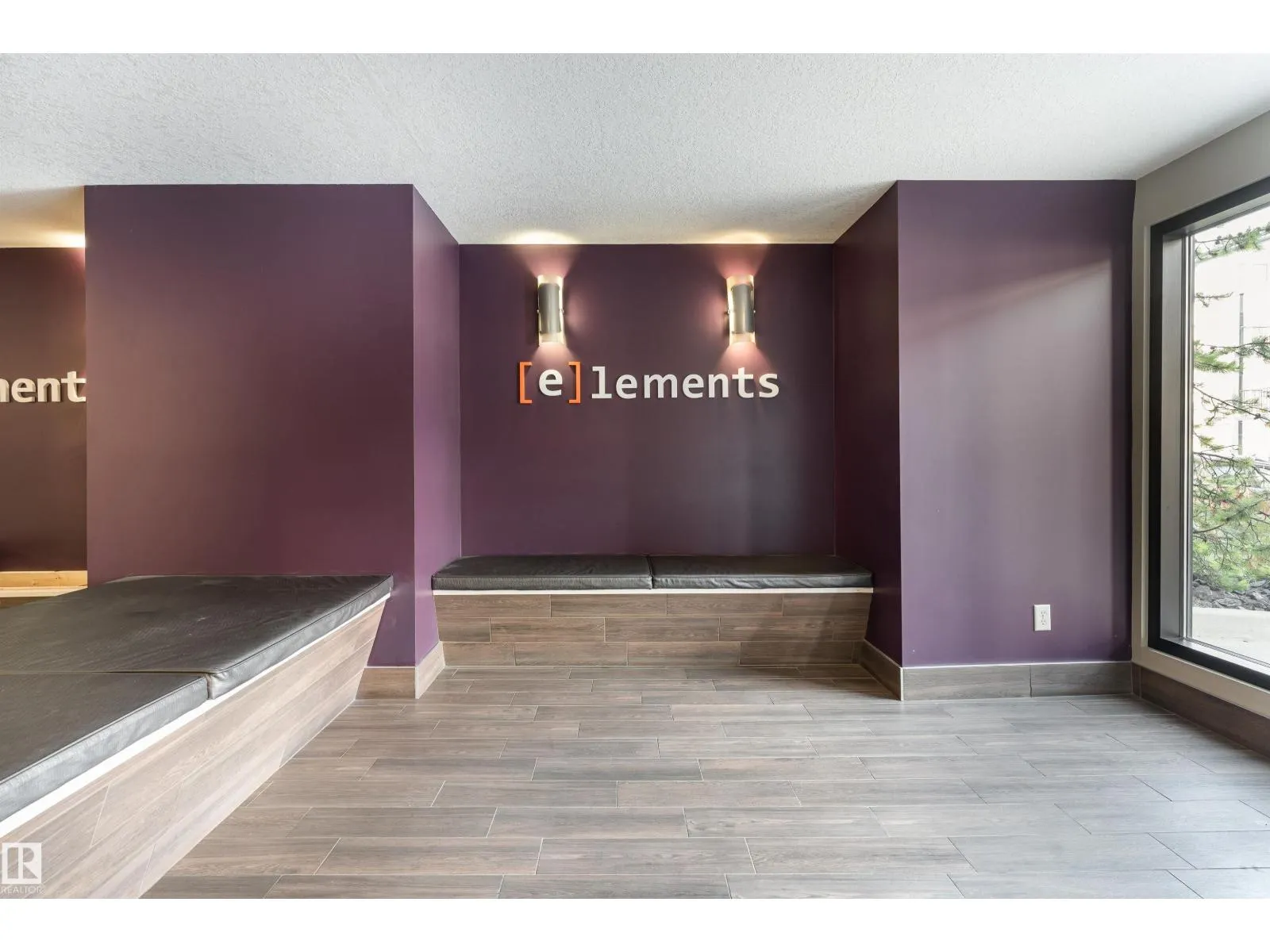 #205 340 WINDERMERE RD NW