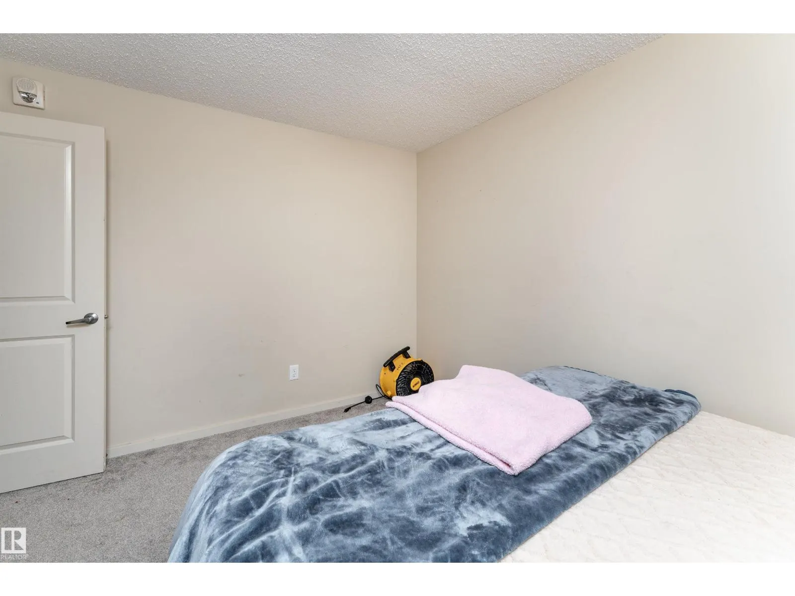 #205 340 WINDERMERE RD NW