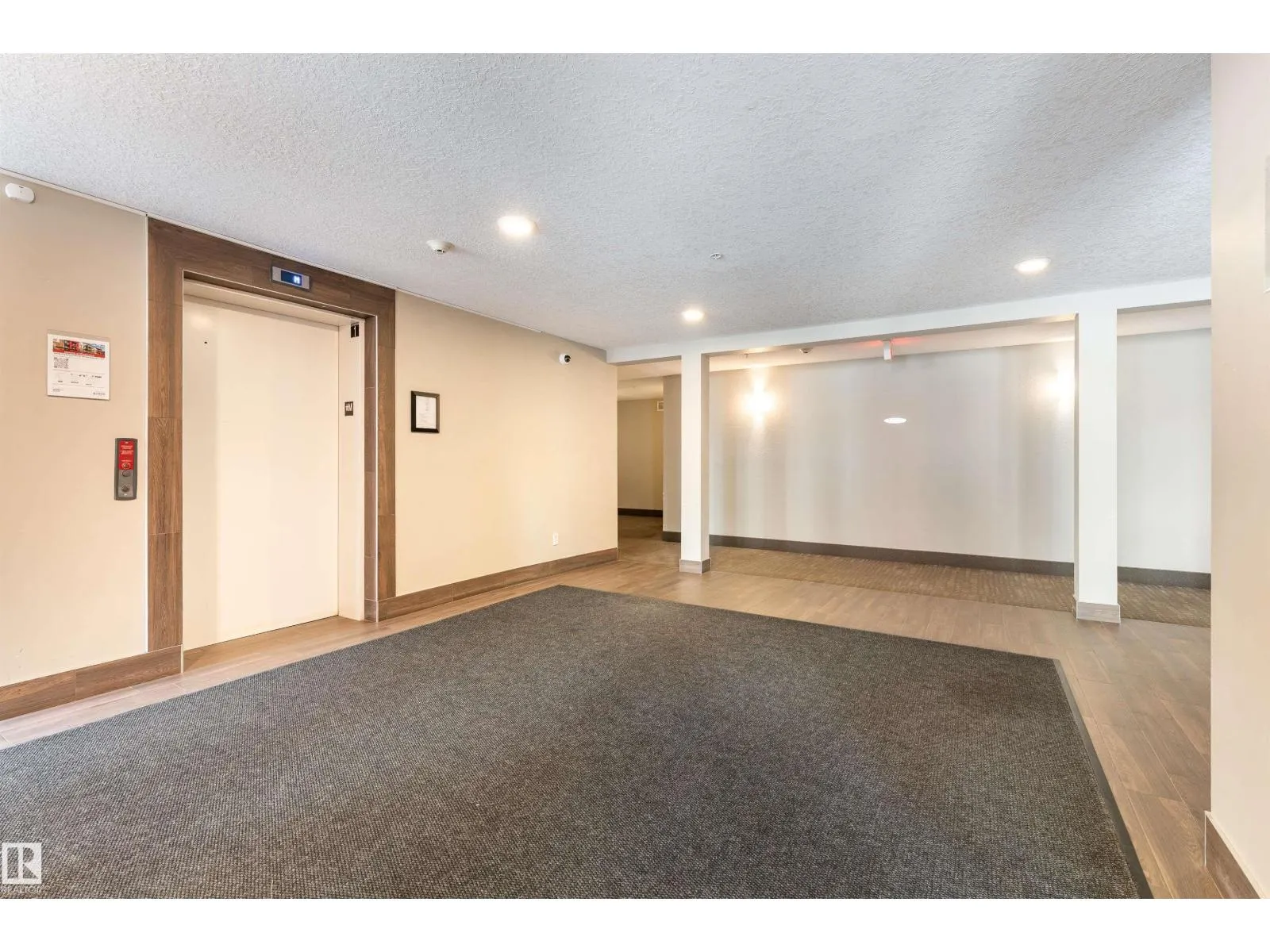 #205 340 WINDERMERE RD NW