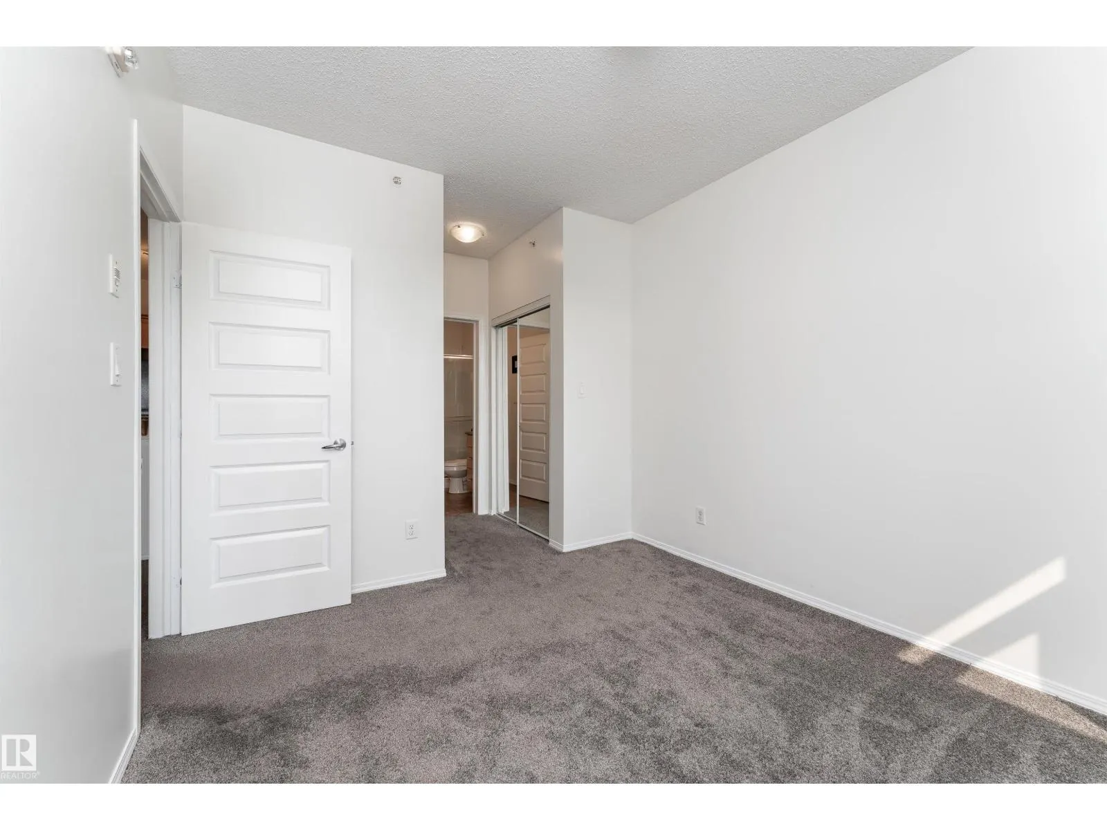 #439 7825 71 ST NW