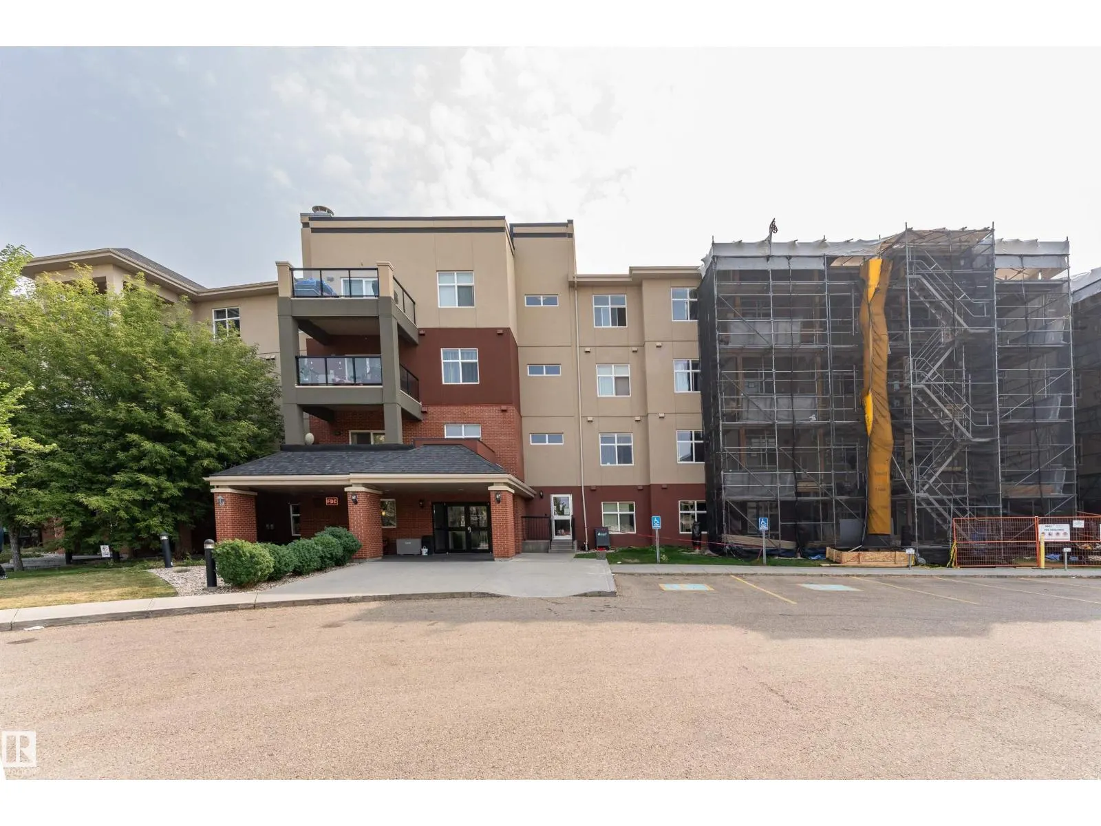 #439 7825 71 ST NW
