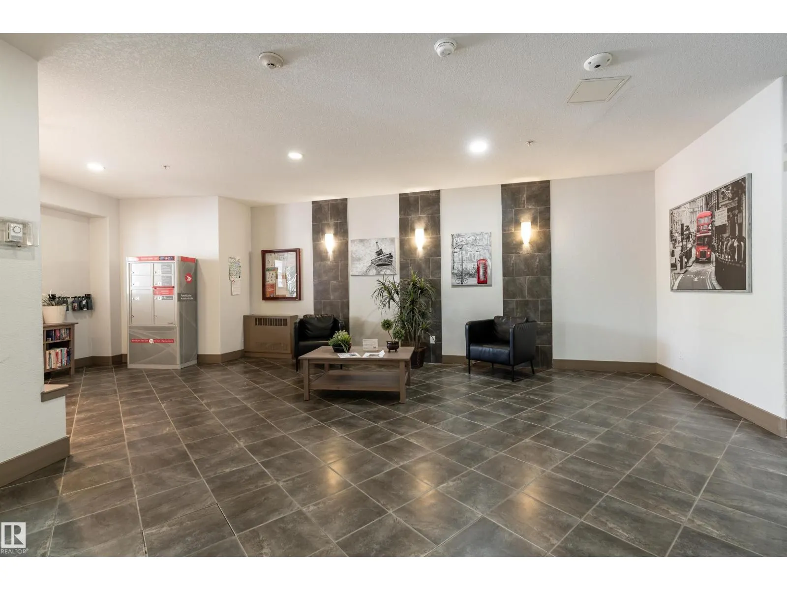 #439 7825 71 ST NW