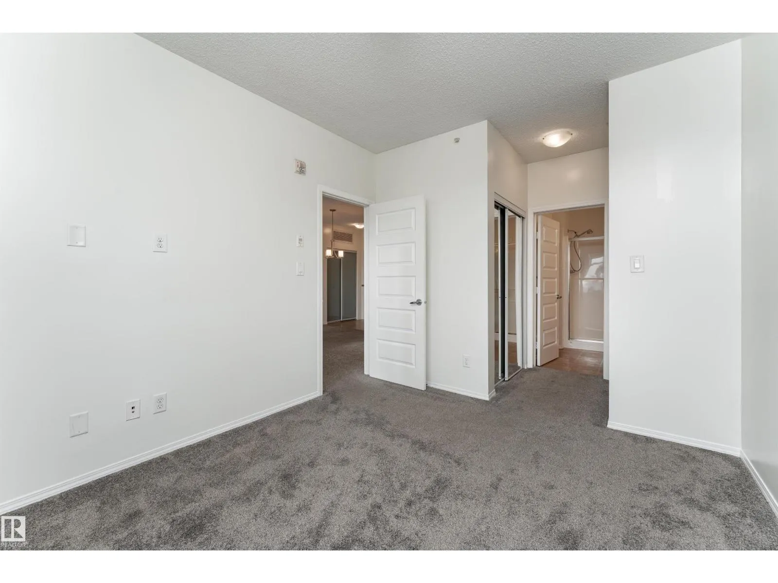 #439 7825 71 ST NW