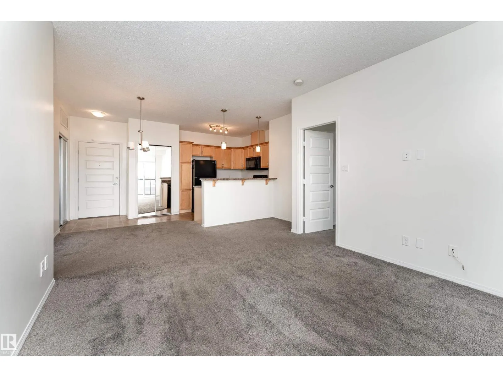 #439 7825 71 ST NW