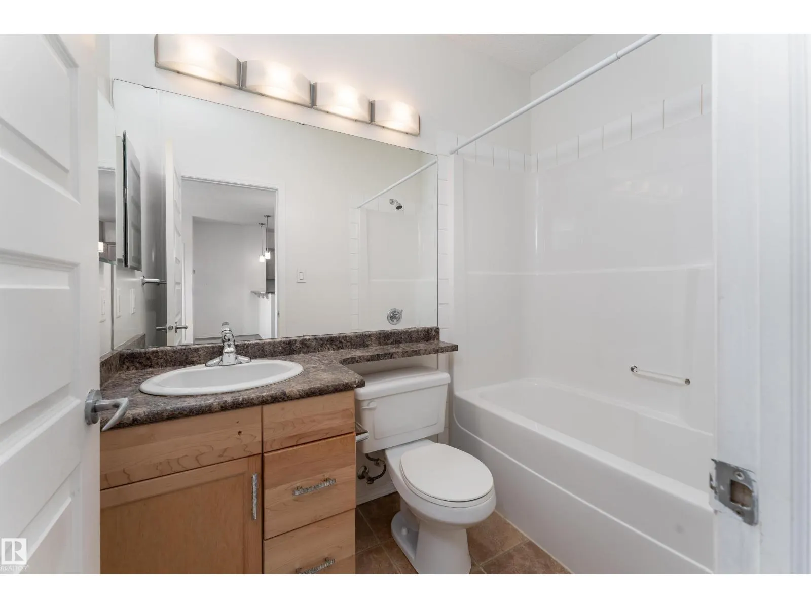 #439 7825 71 ST NW