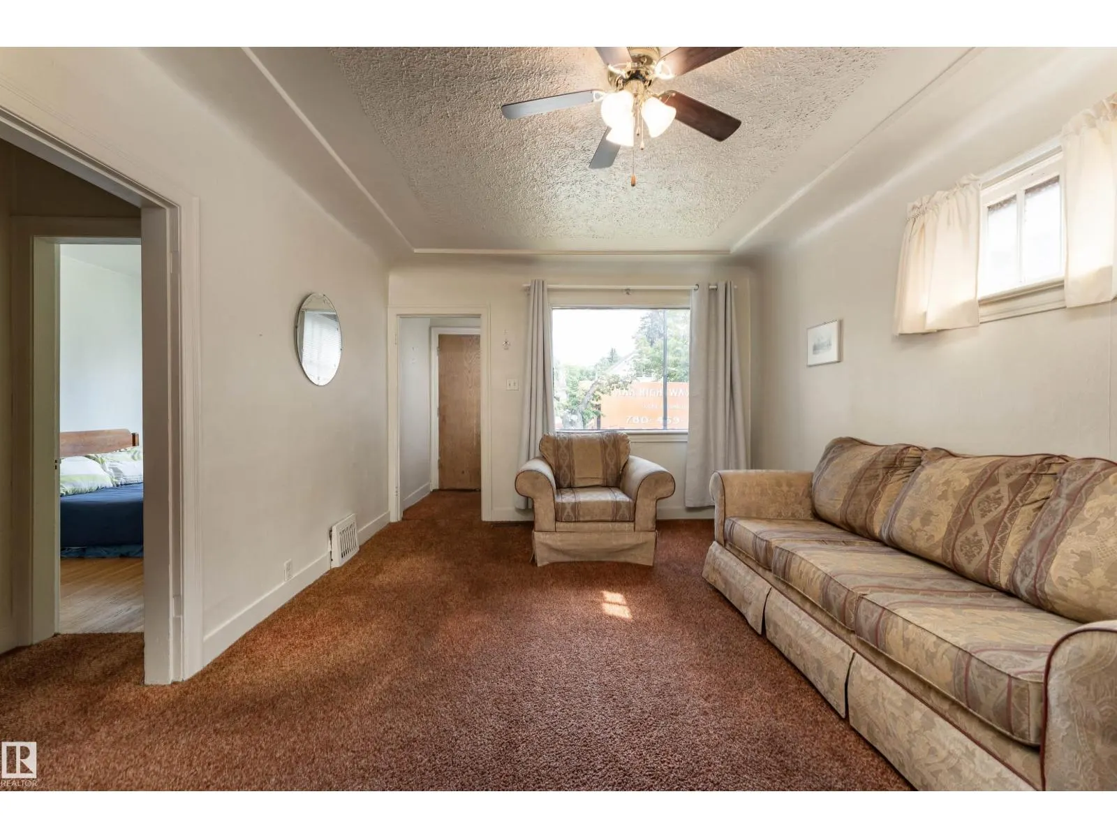 11438 65 ST NW
