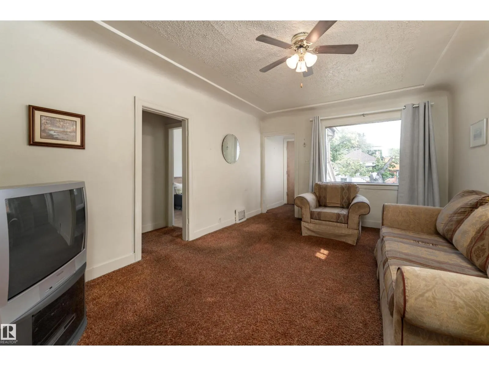 11438 65 ST NW