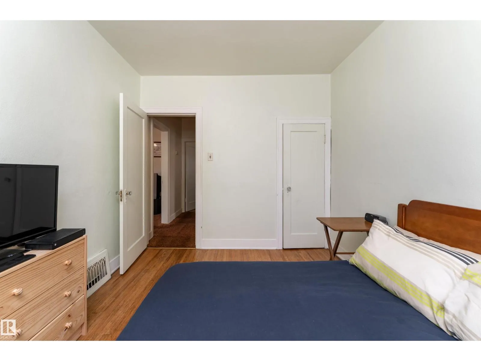 11438 65 ST NW