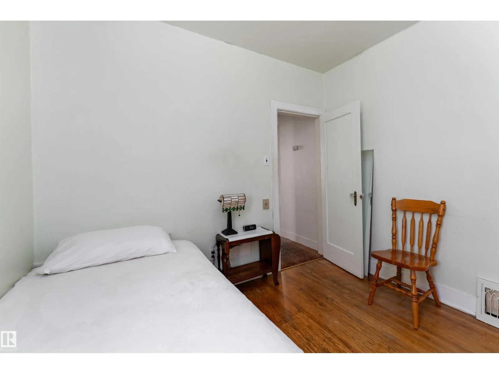 11438 65 ST NW