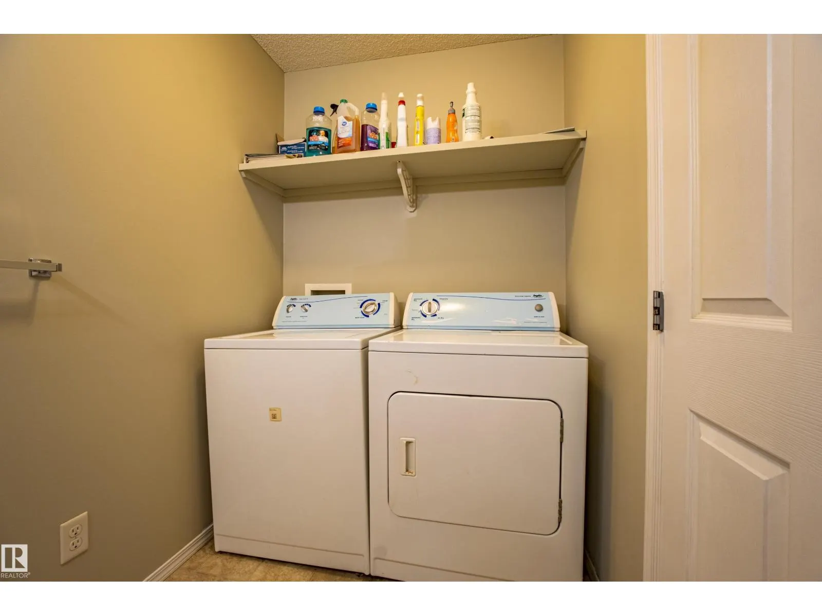 #51, 2503 24 ST NW