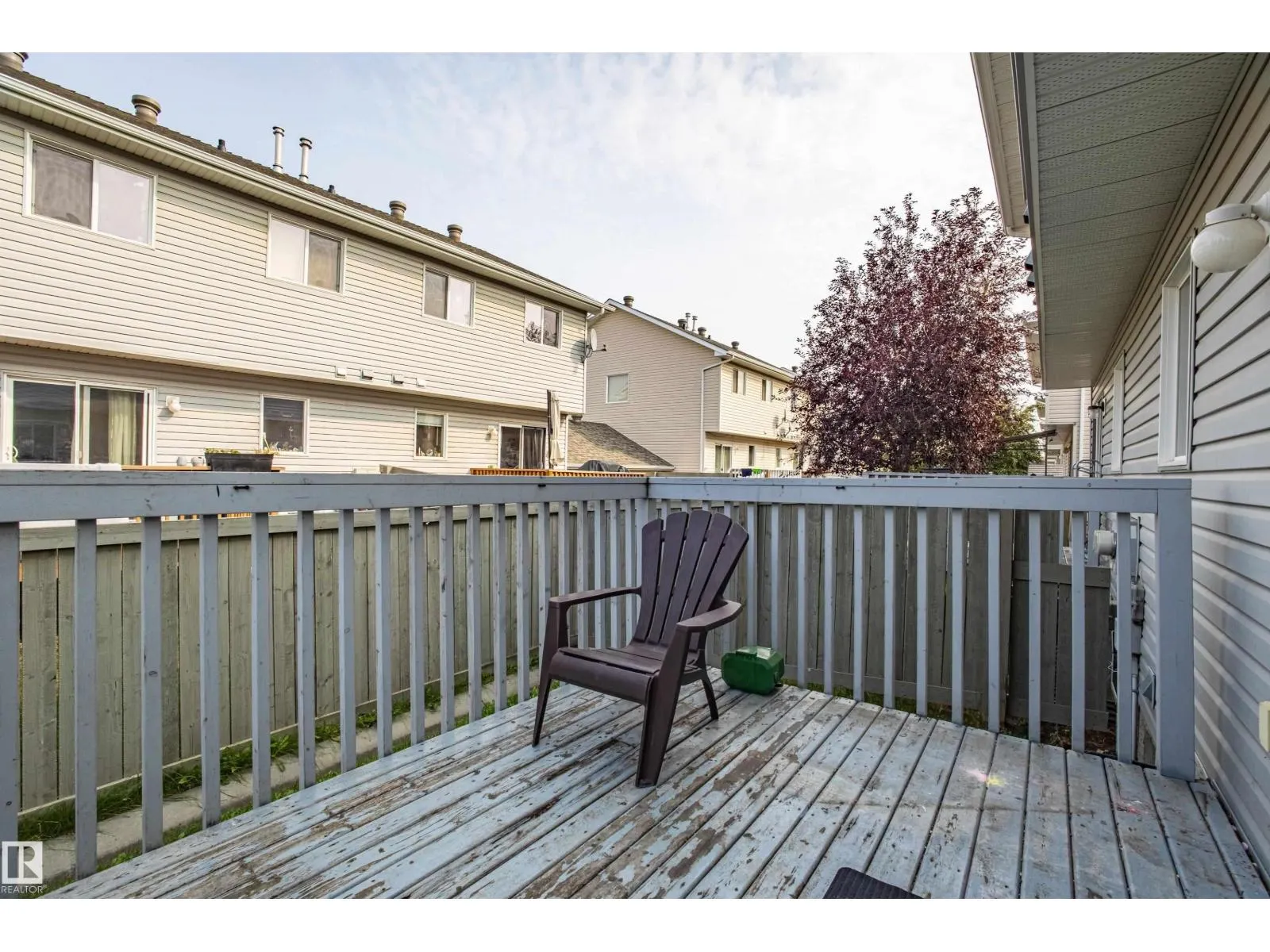 #51, 2503 24 ST NW