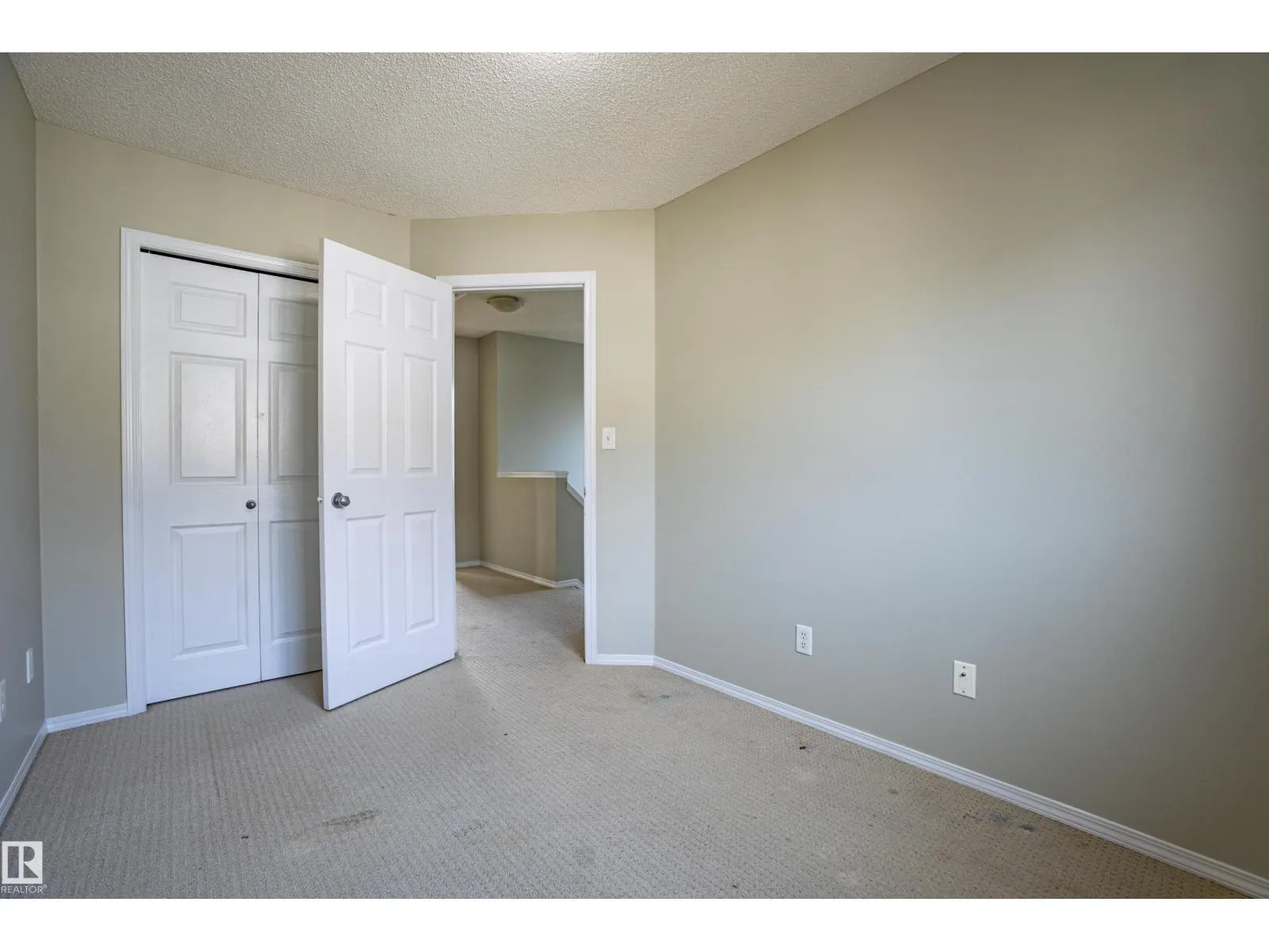 #51, 2503 24 ST NW