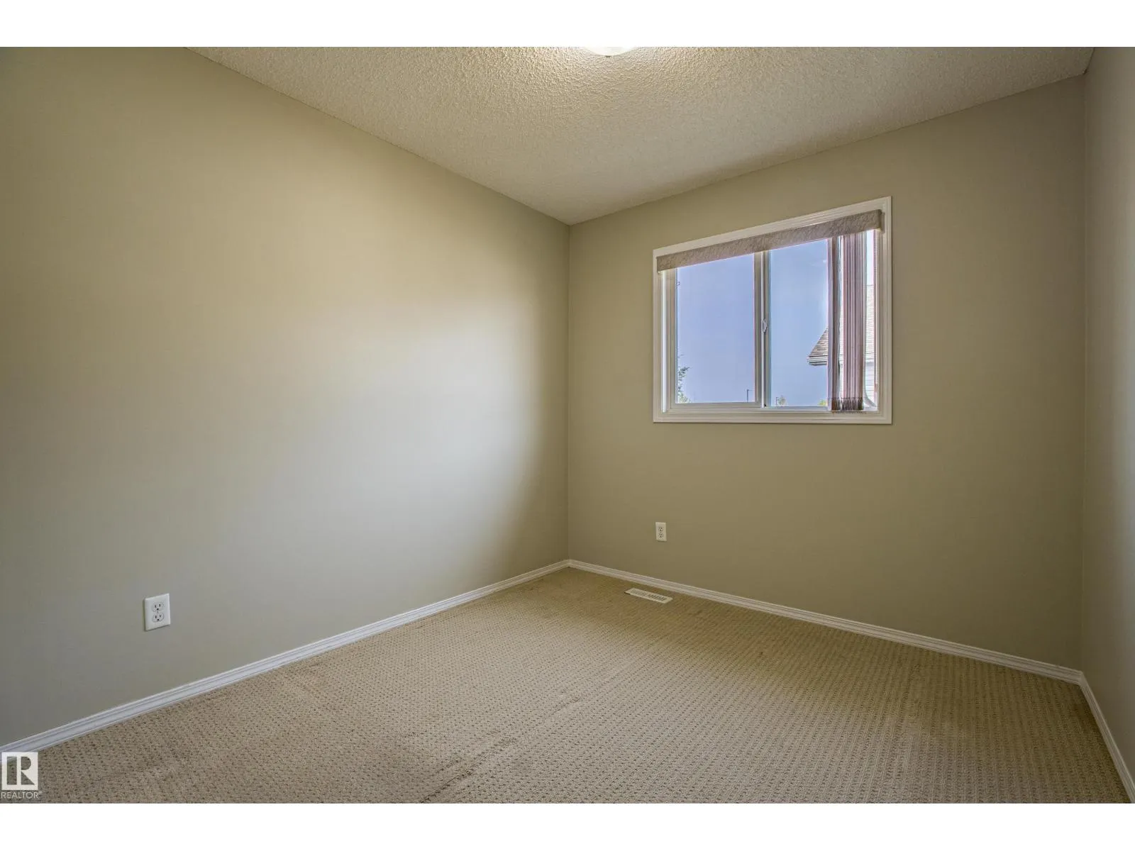 #51, 2503 24 ST NW