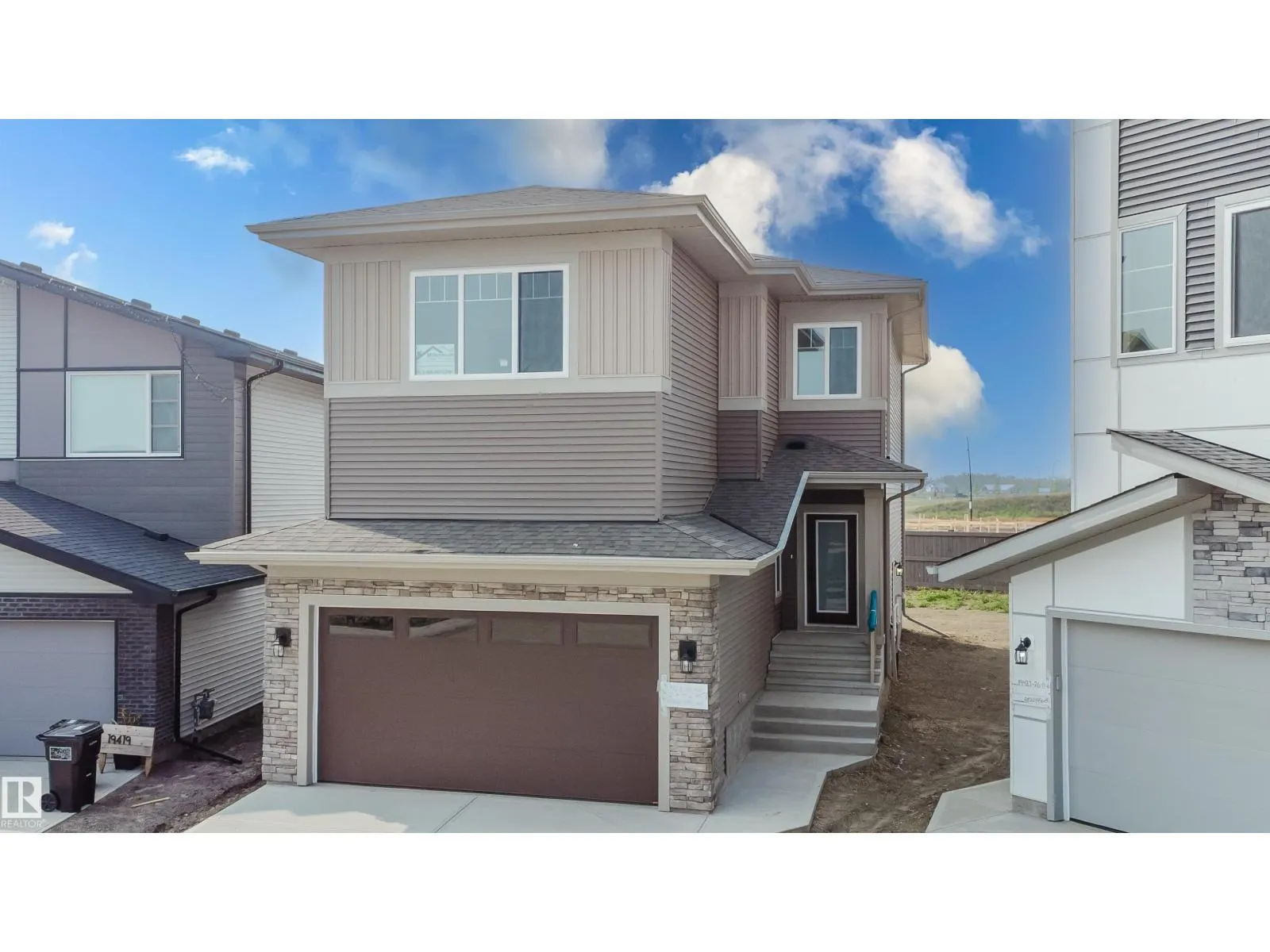 19423 26 AV NW