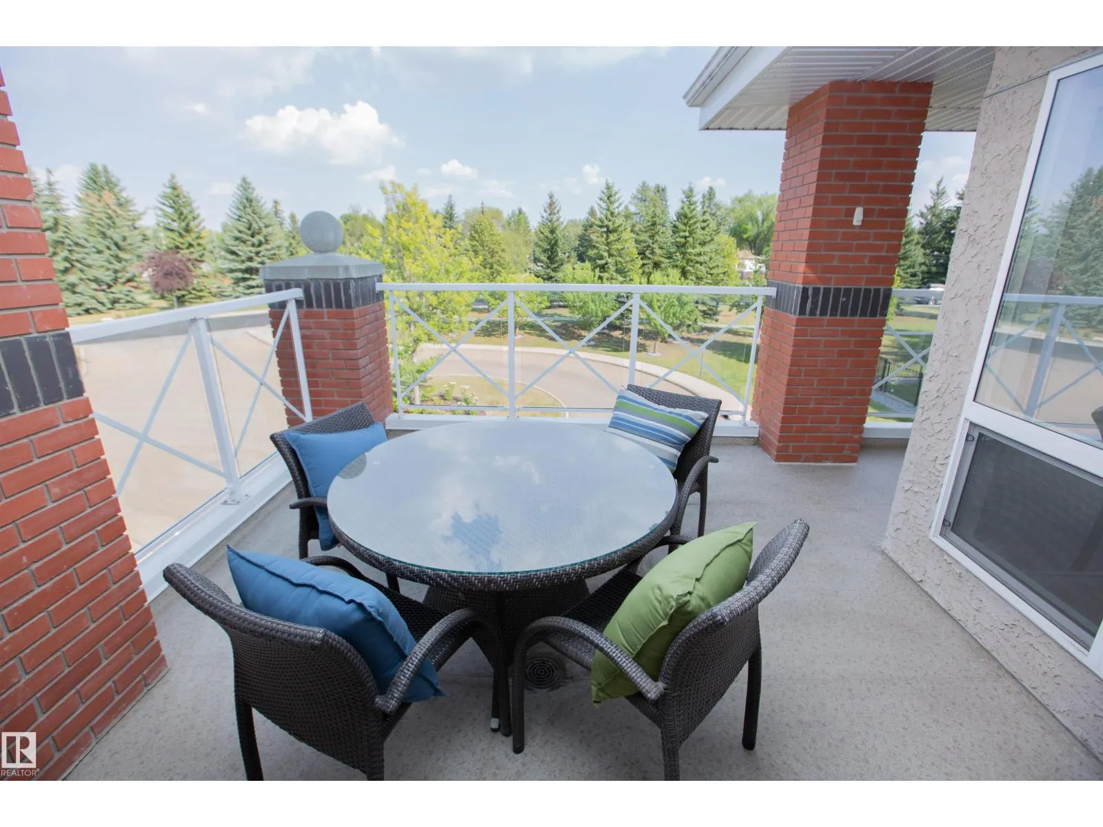 #325 7510 89 ST NW