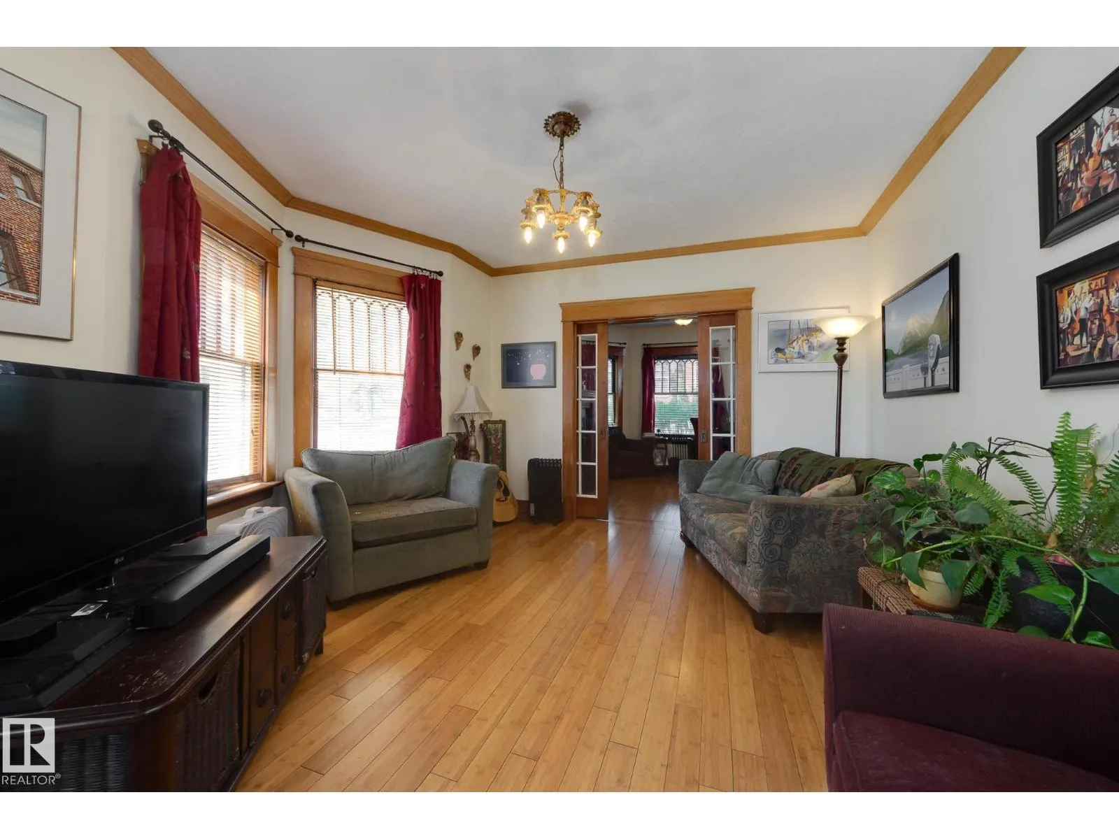 12909 121 ST NW