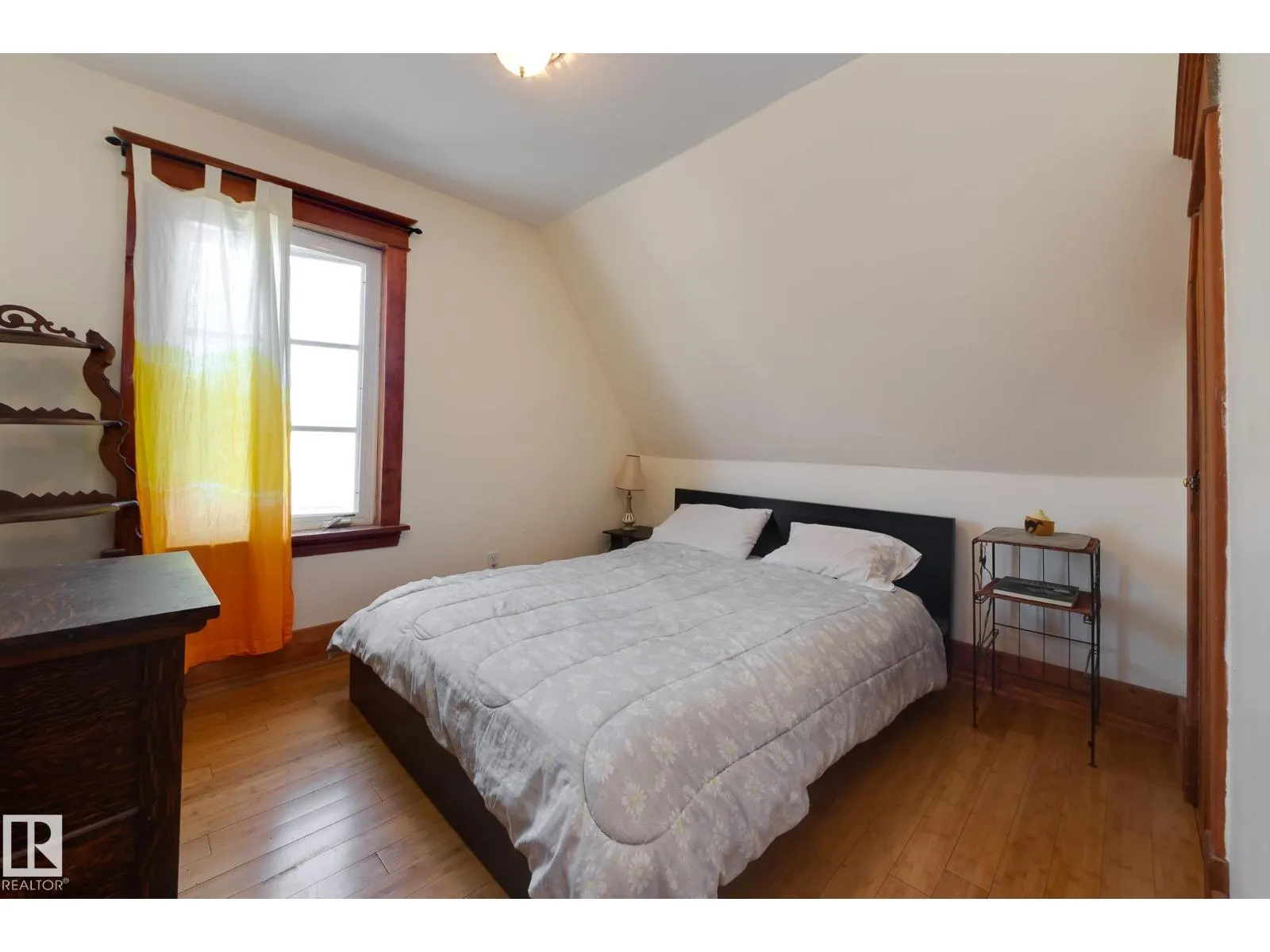 12909 121 ST NW