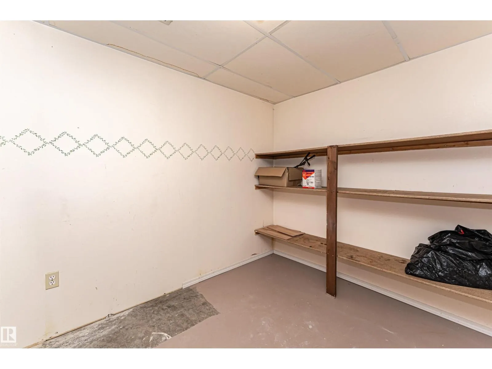 10444 26 AV NW