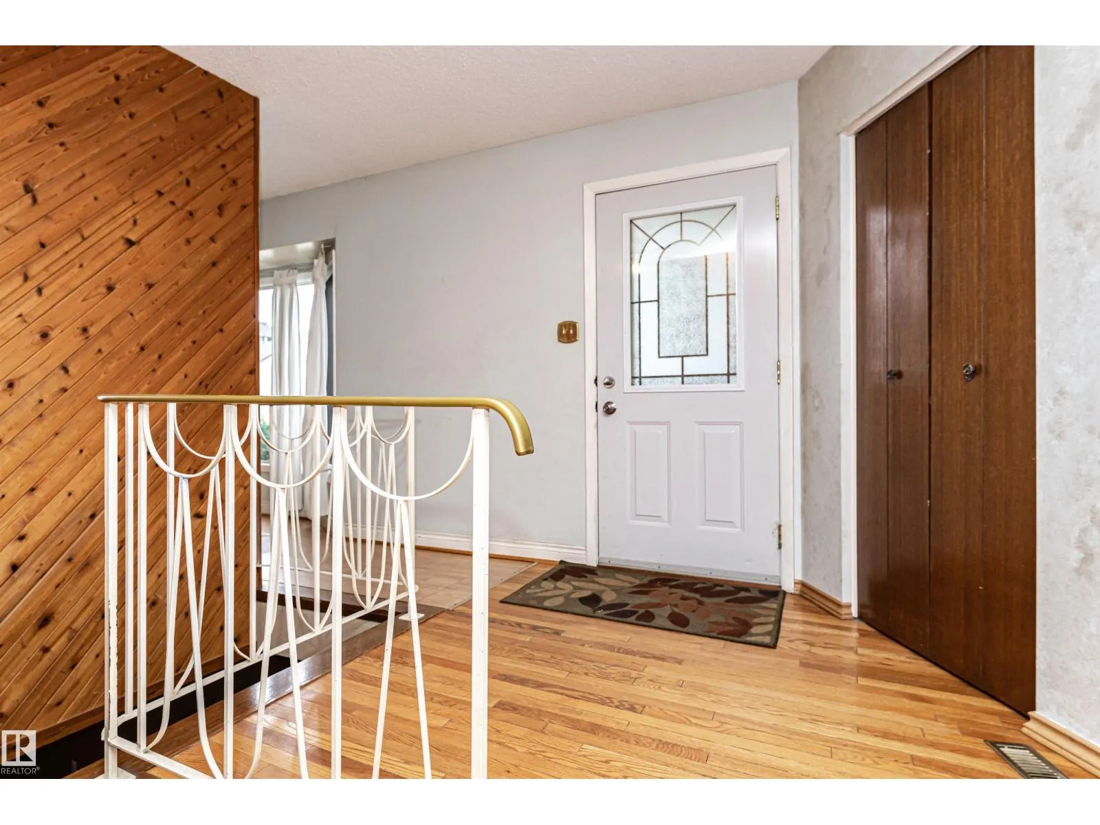 10444 26 AV NW